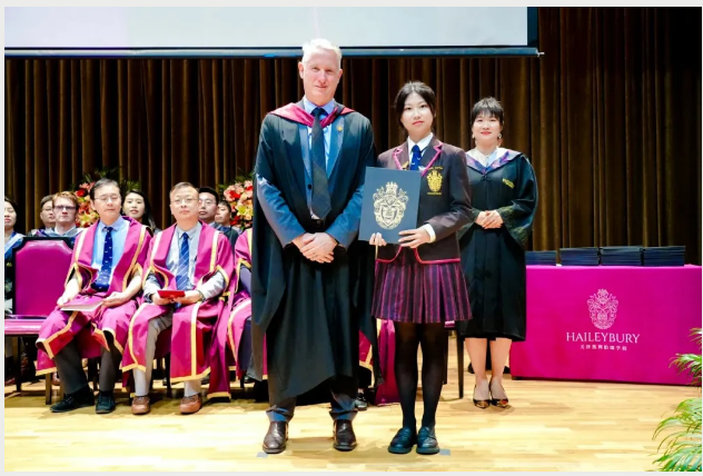 喜讯！黑利伯瑞84%学生达到世界排名TOP50顶尖学府录取要求(图1)